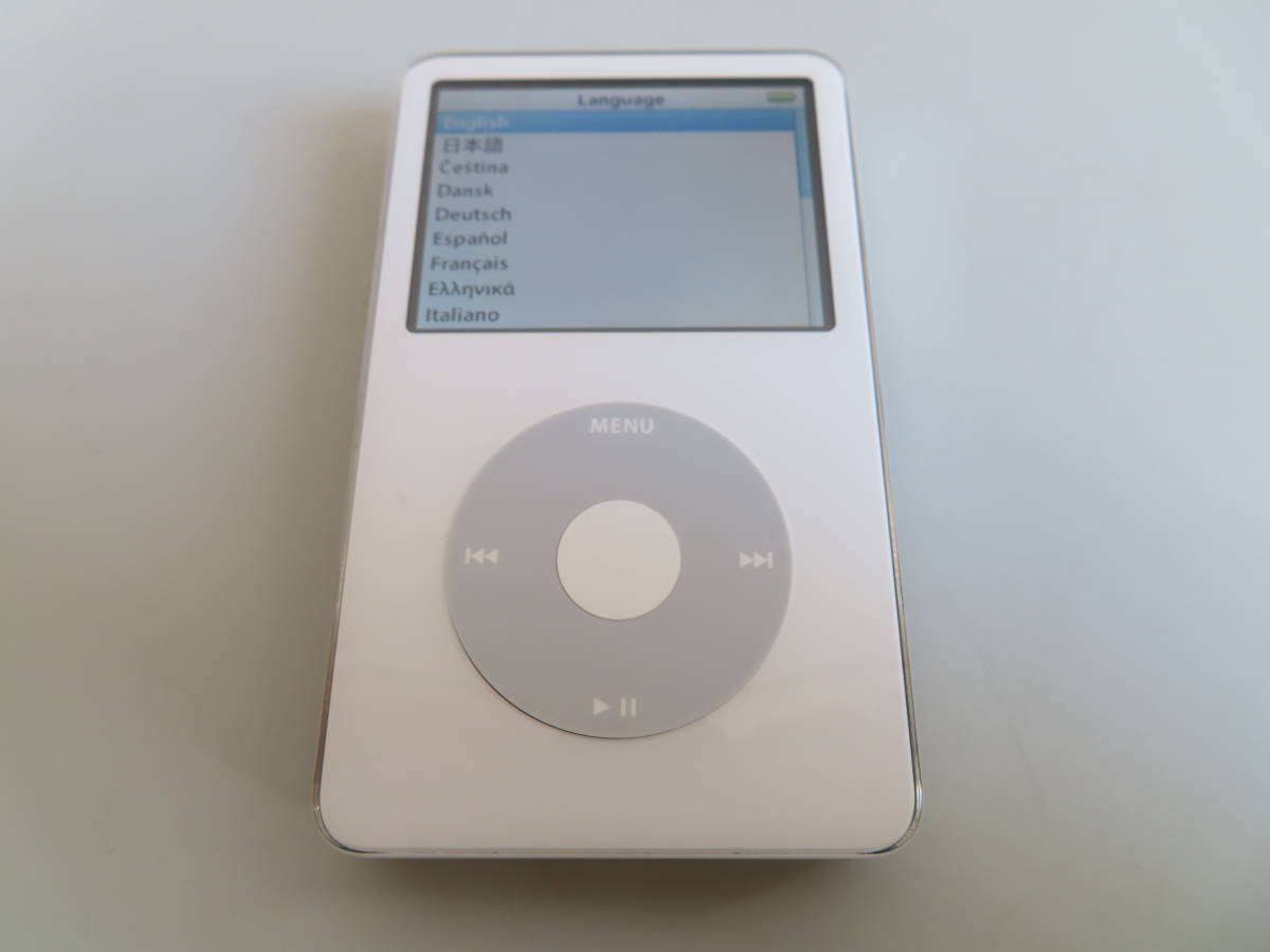 Apple iPod classic A1136 (第 5 世代) 60GB ホワイト MA003J_画像1