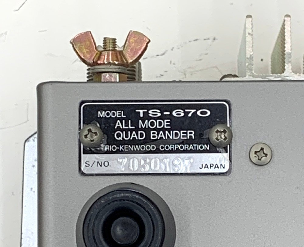 KENWOOD ケンウッド オールモードクワッドバンダー TS-670 アマチュア無線 通電動作のみ確認済み 現状_画像6