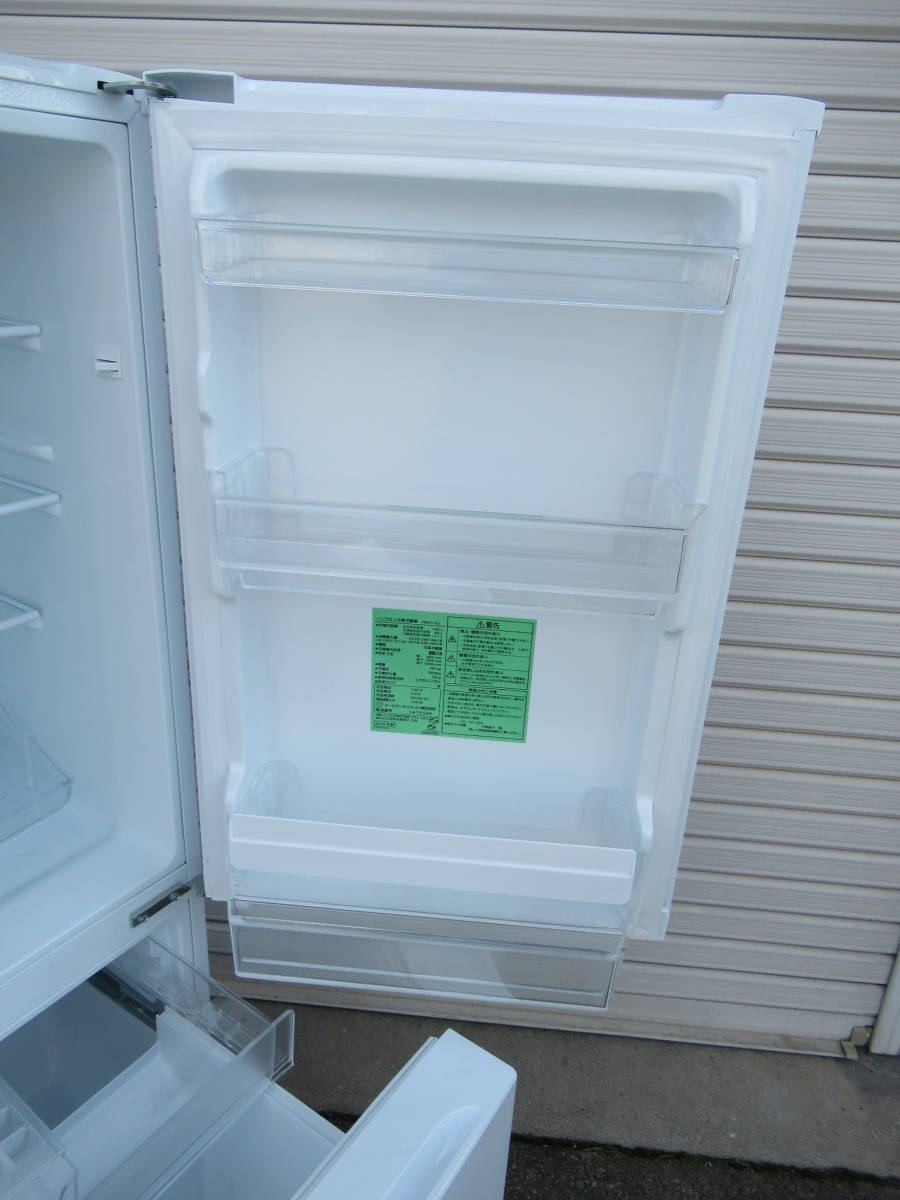 ヤマダデンキ冷凍冷蔵庫 YRZ-F15J ２０２２年 １５６L  兵庫県加古川市より１００Km以内の方は送料無料です。の画像3
