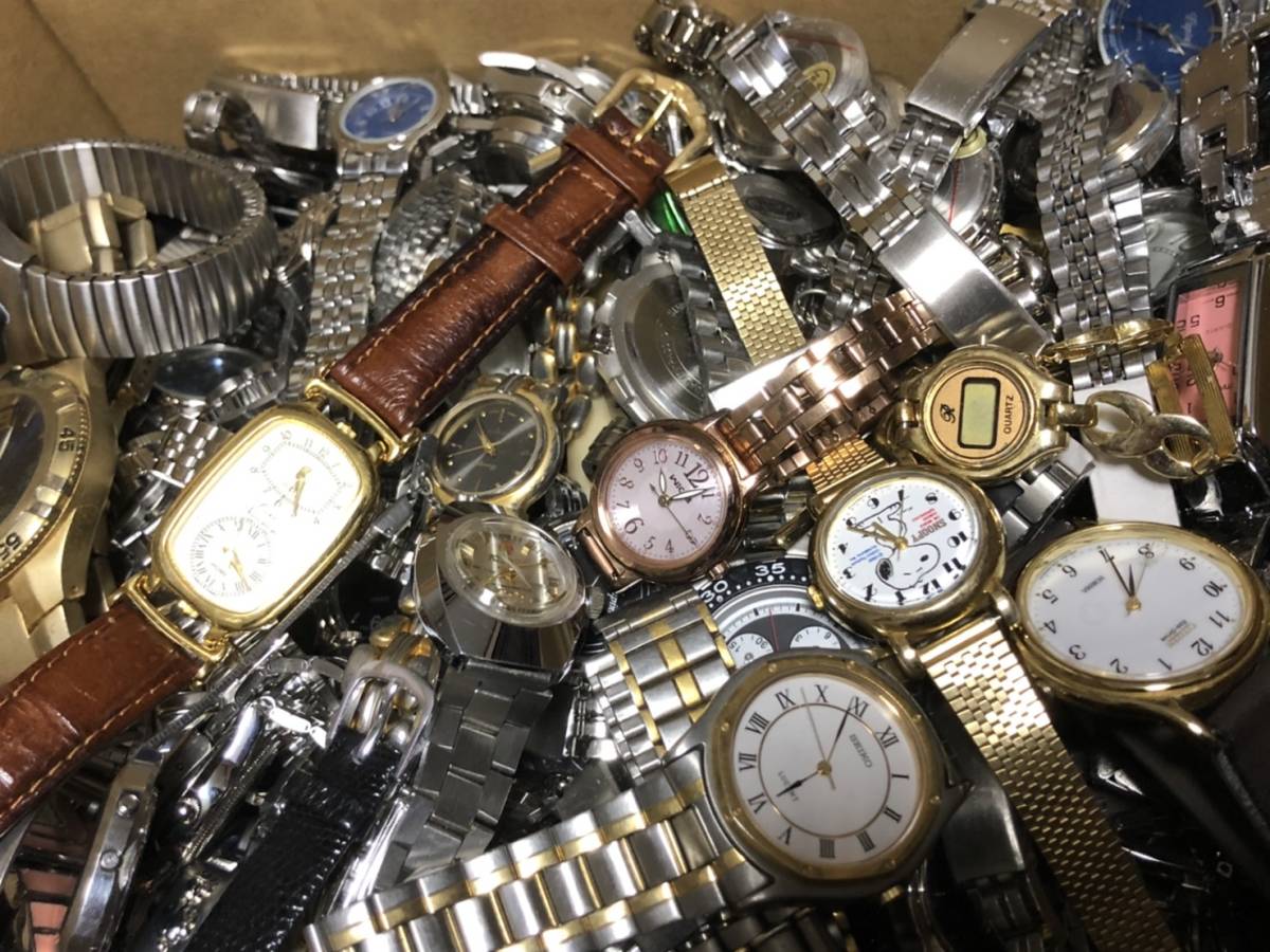 ジャンク 腕時計 350本以上 SEIKO CITIZEN CASIO セイコー シチズン カシオ ブランド まとめ売り 大量 まとめて 動作未確認品_画像2