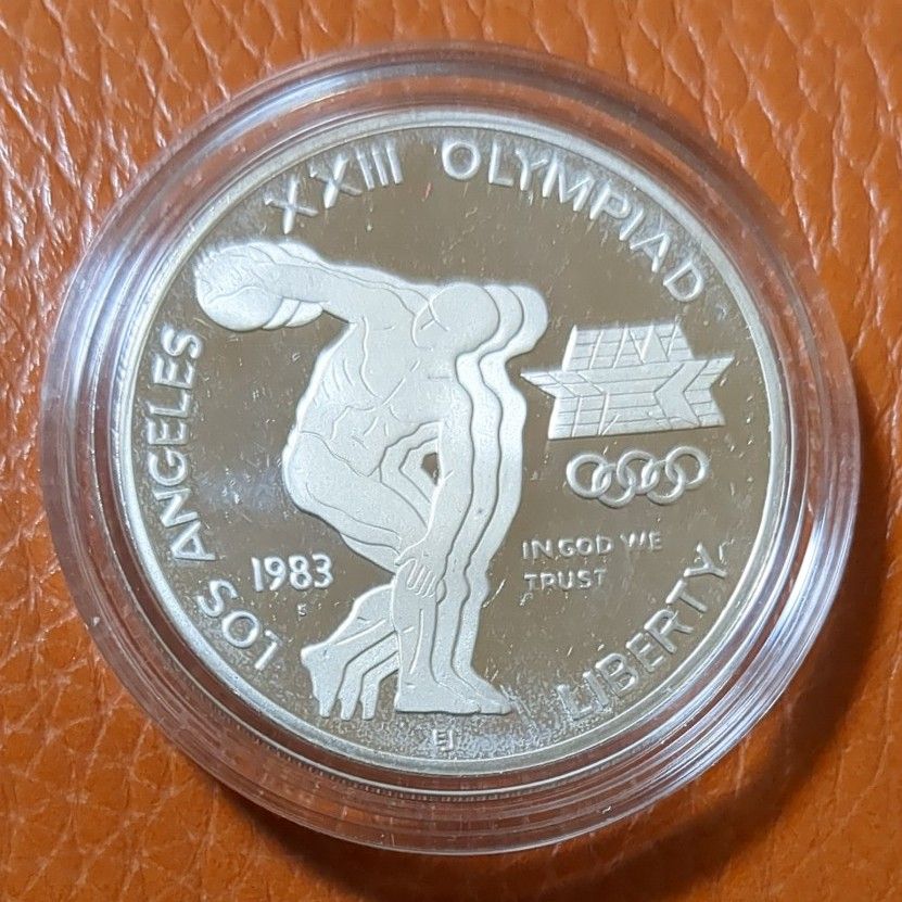 （1983年）ロサンゼルス　オリンピック記念1ドル大型銀貨