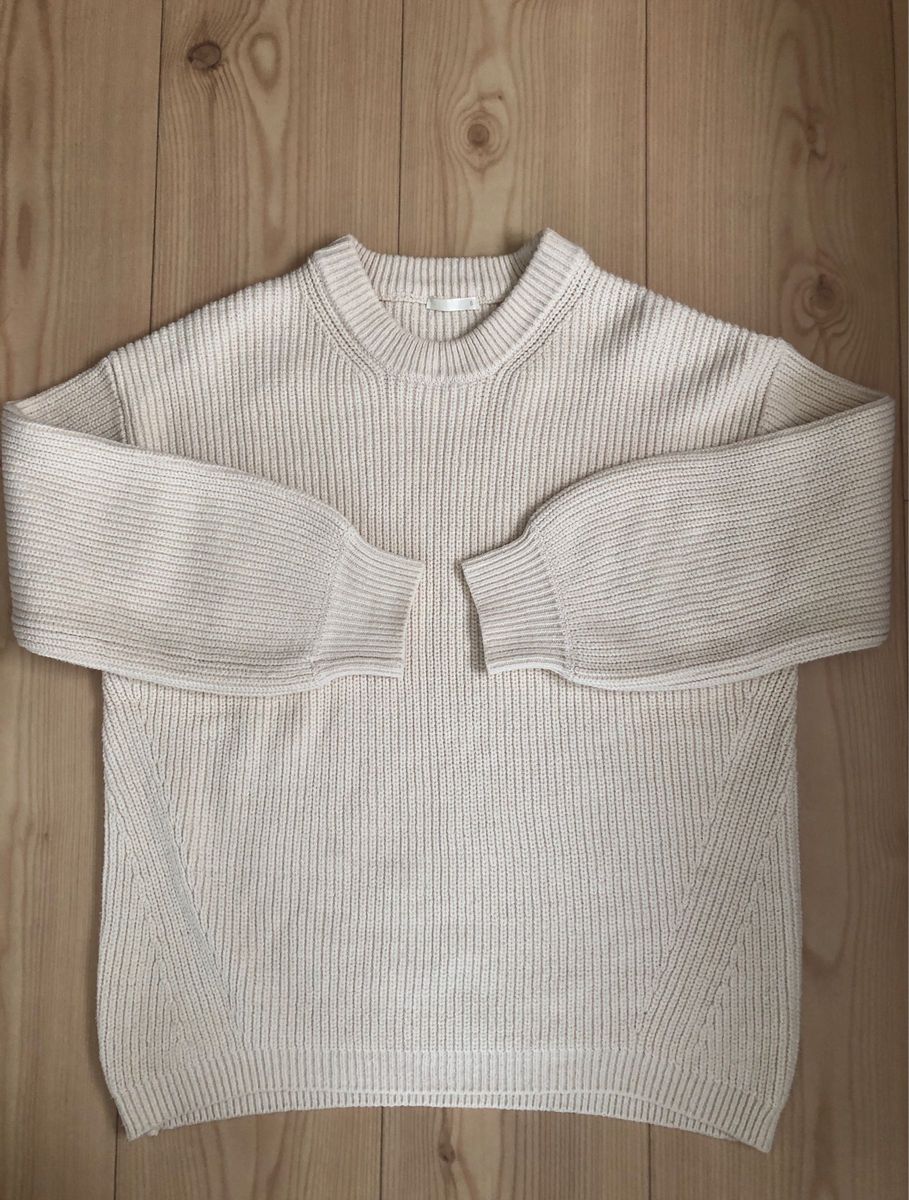 【GU】オーバーサイズクルーネックセーター(長袖)ナチュラル　Sサイズ