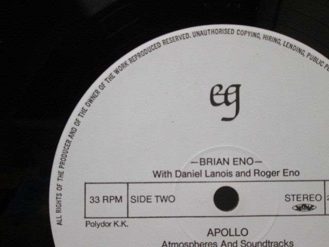 [de15 NN6282] 【帯付】 ブライアン イーノ BRIAN ENO / APOLLO 宇宙への伝道 28MM0298 国内盤 Daniel Lanois_画像9