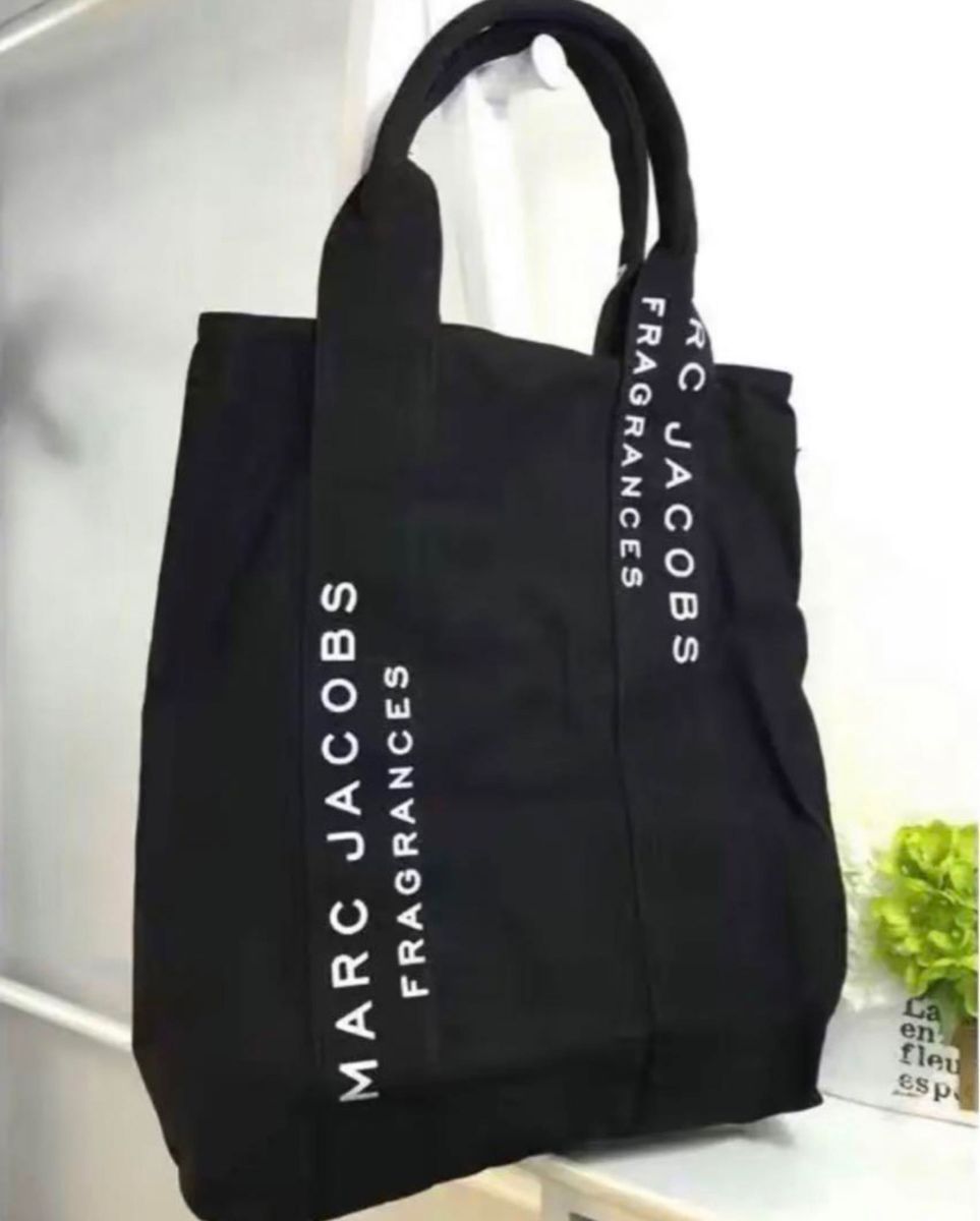 MARC JACOBS トートバッグ(ブラック)|Yahoo!フリマ(旧PayPay MARC JACOBS トートバッグ(ブラック)|Yahoo!フリマ(旧PayPay