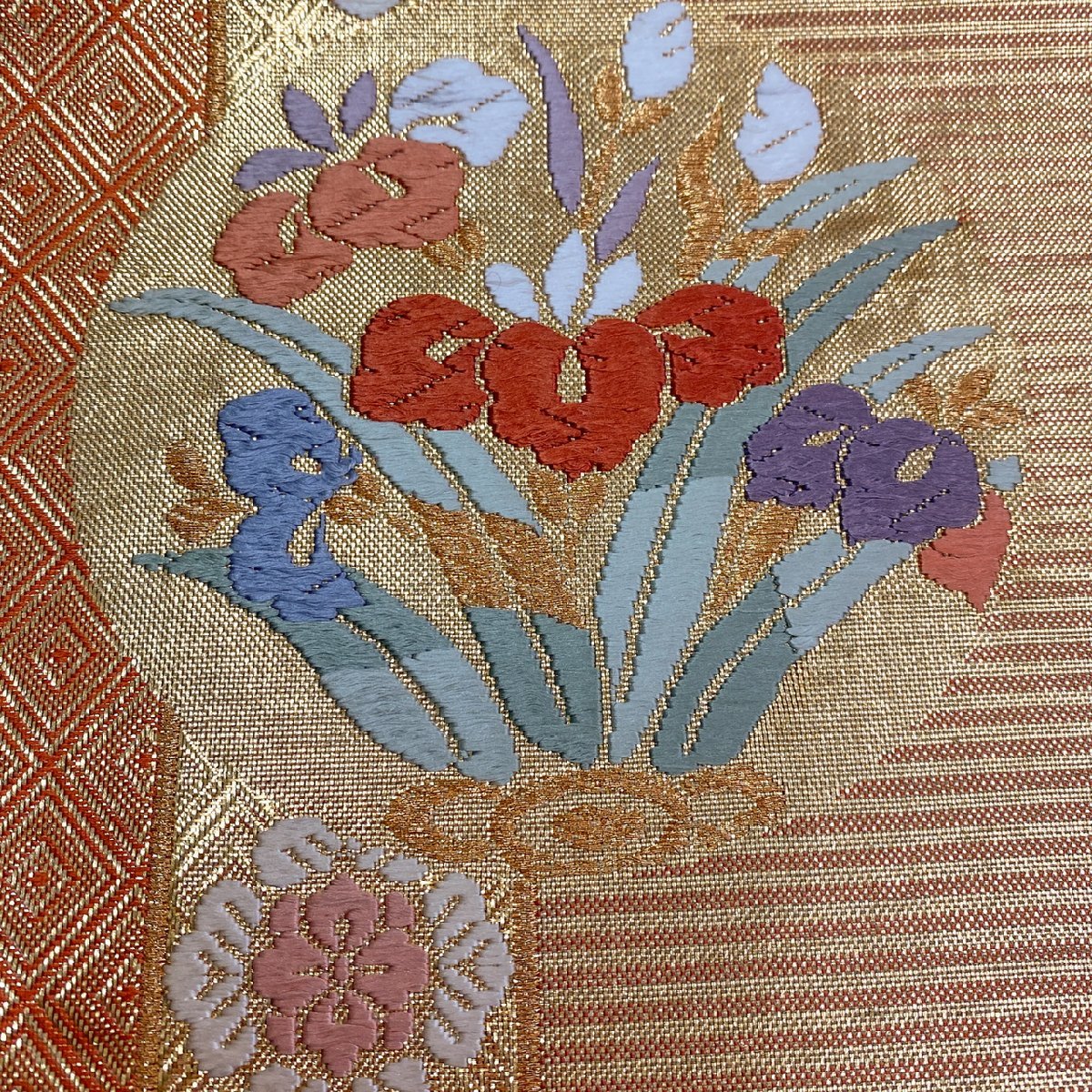 着物月花 唐織 品のある花蝶 袋帯 六通柄 正絹 金糸 ob412の画像7