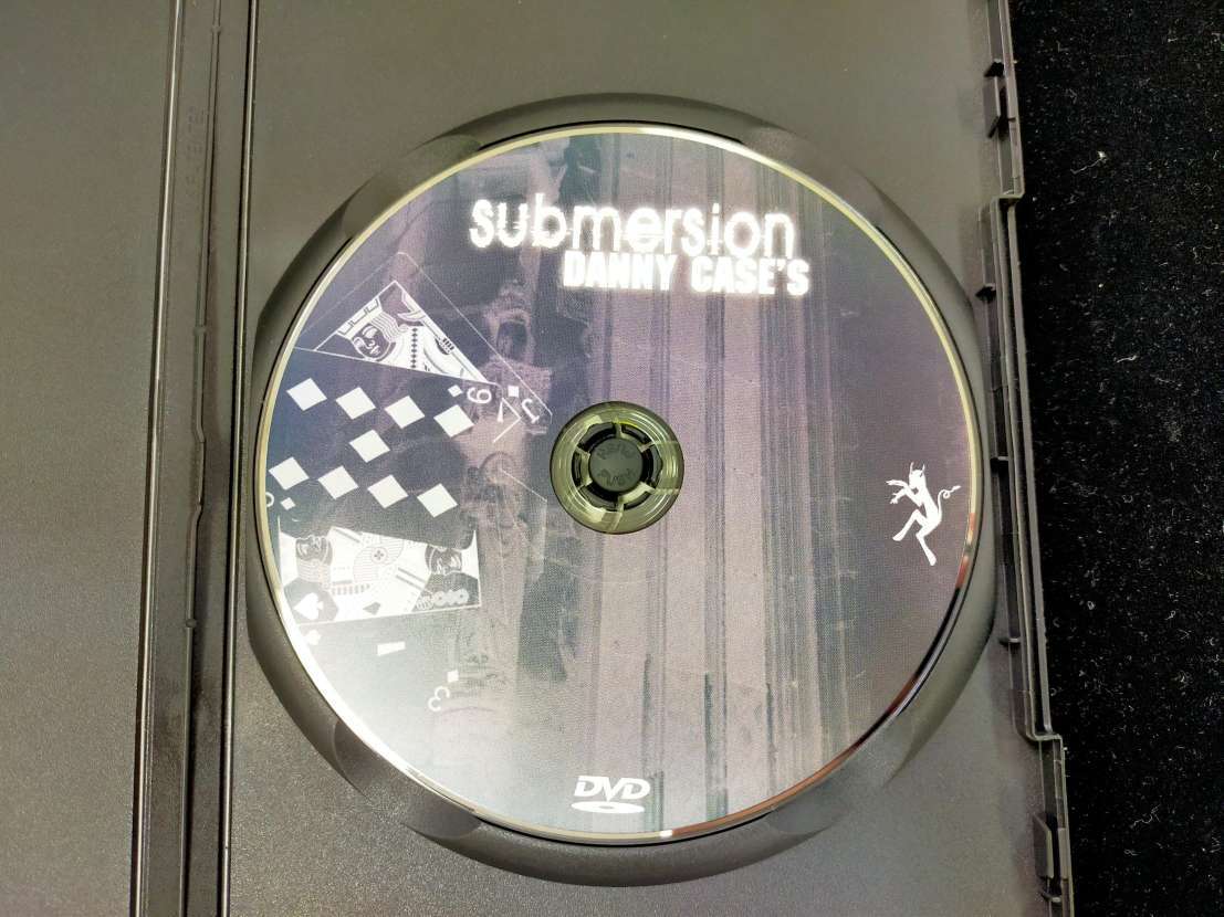 【D66】SUBMERDION トランプ カード クロースアップ DVD マジック 手品の画像3