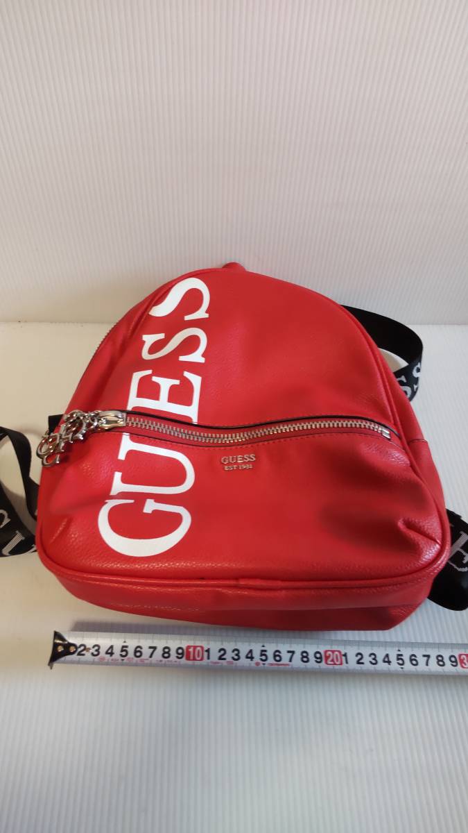 GUESS ゲス　レディースリュック　美品　人気商品　人気ブランド　　送料無料_画像7