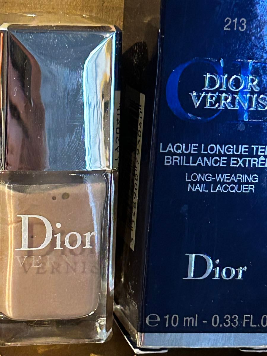 dior ディオール　ヴェルニ　ネイル　エナメル