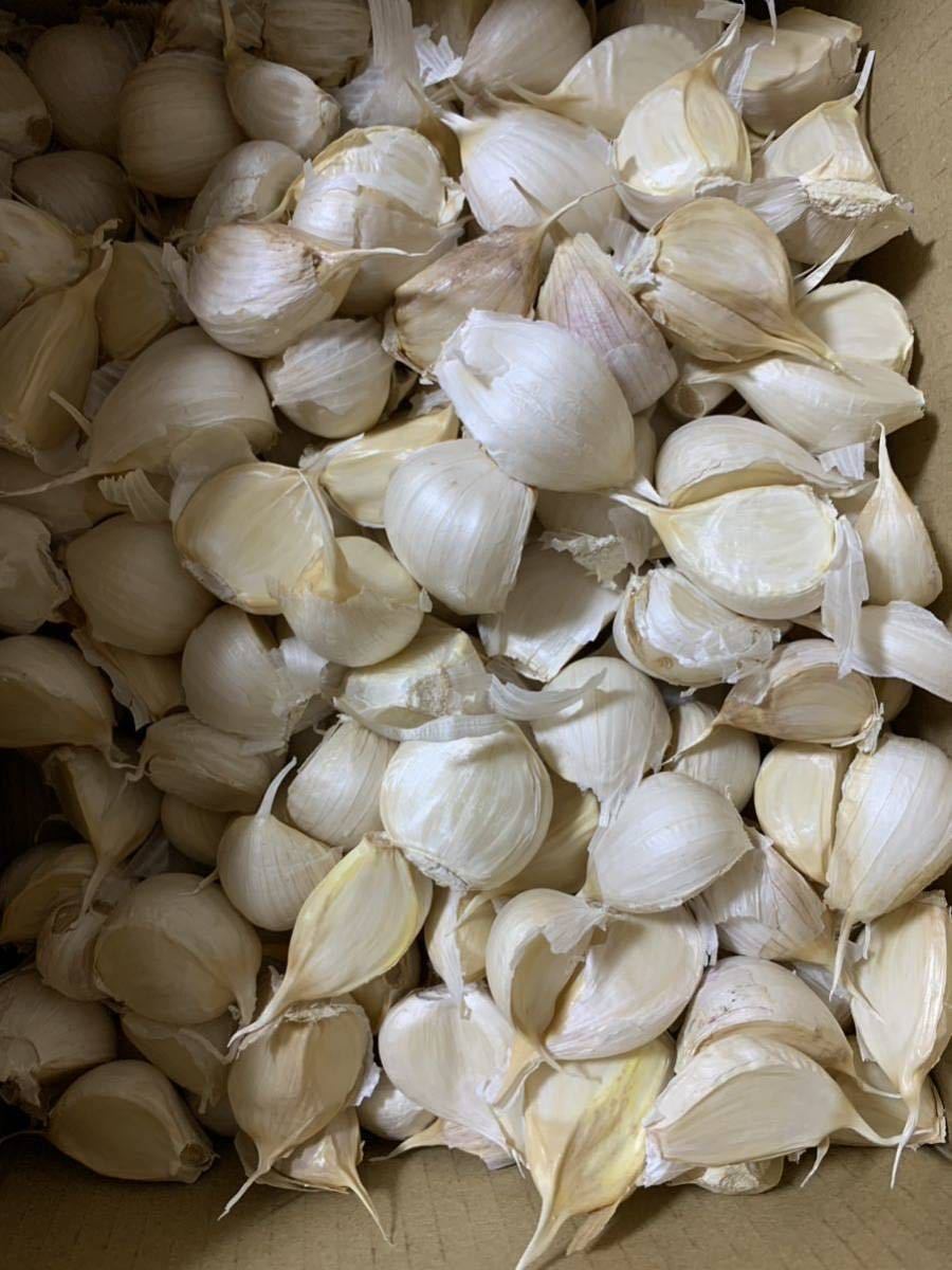  роза чеснок средний маленький шарик смешивание 1 kilo Aomori чеснок местного производства чеснок белый шесть одна сторона вид чеснок сухой чеснок 