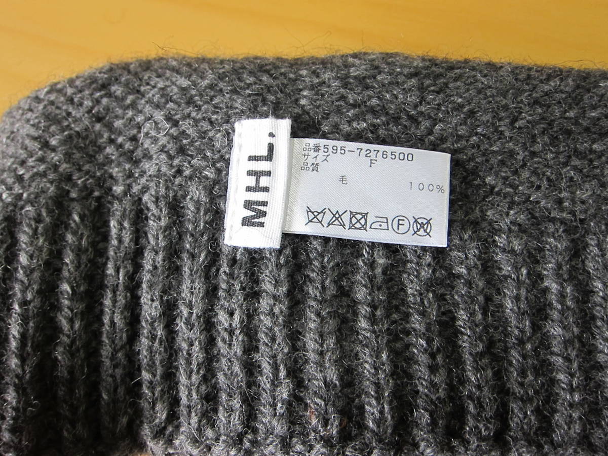 MHL. Margaret Howell / Scotland производства pompon имеется вязаная шапка 