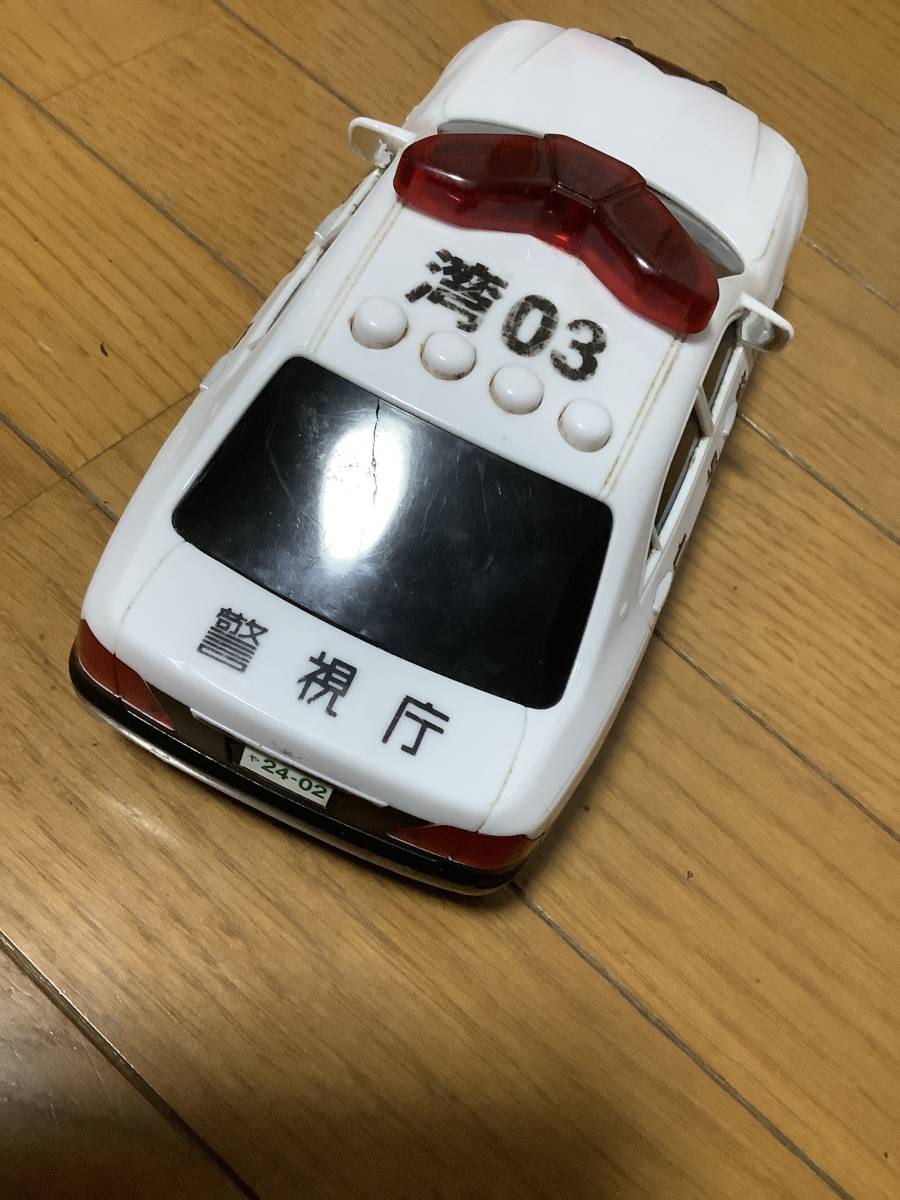 POLICE 警視庁 パトカー ミニカー 湾03 音出る 警察 車 おもちゃ POLICE 警視庁 パトカー ミニカー 湾03 音出る 警察 車 おもちゃ