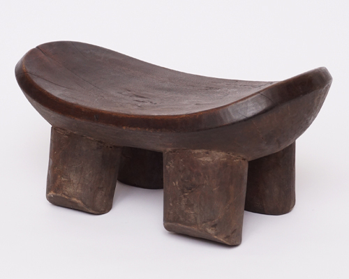 アフリカ　コートジボワール　セヌフォ族　スツール　椅子　腰掛　民具　アート　Q　一刀彫　セヌフォスツール