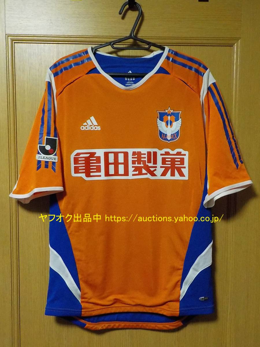 USED【即決/送料無料】adidas正規品 アルビレックス新潟 2005/2006 ホーム半袖ユニフォーム L 亀田製菓 Jリーグ サッカー 05/06 ユニ 382-3_画像1