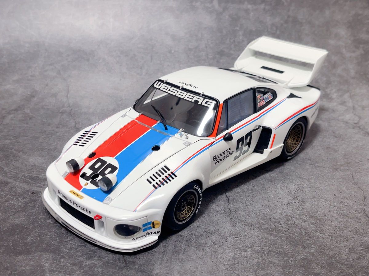 エグゾト 1/18 モデルカー 1978 #99 ポルシェ 935 ツインターボ エグゾト 1/18 モデルカー 1978 #99 ポルシェ 935 ツインターボ
