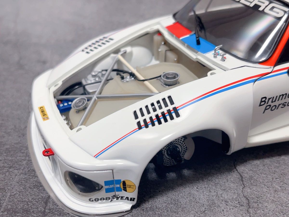 エグゾト 1/18 モデルカー 1978 #99 ポルシェ 935 ツインターボ エグゾト 1/18 モデルカー 1978 #99 ポルシェ 935 ツインターボ