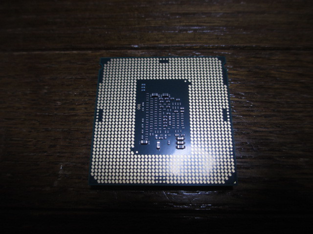 Intel Core i3-6100 SR2HG 3.70GHz ①_画像2