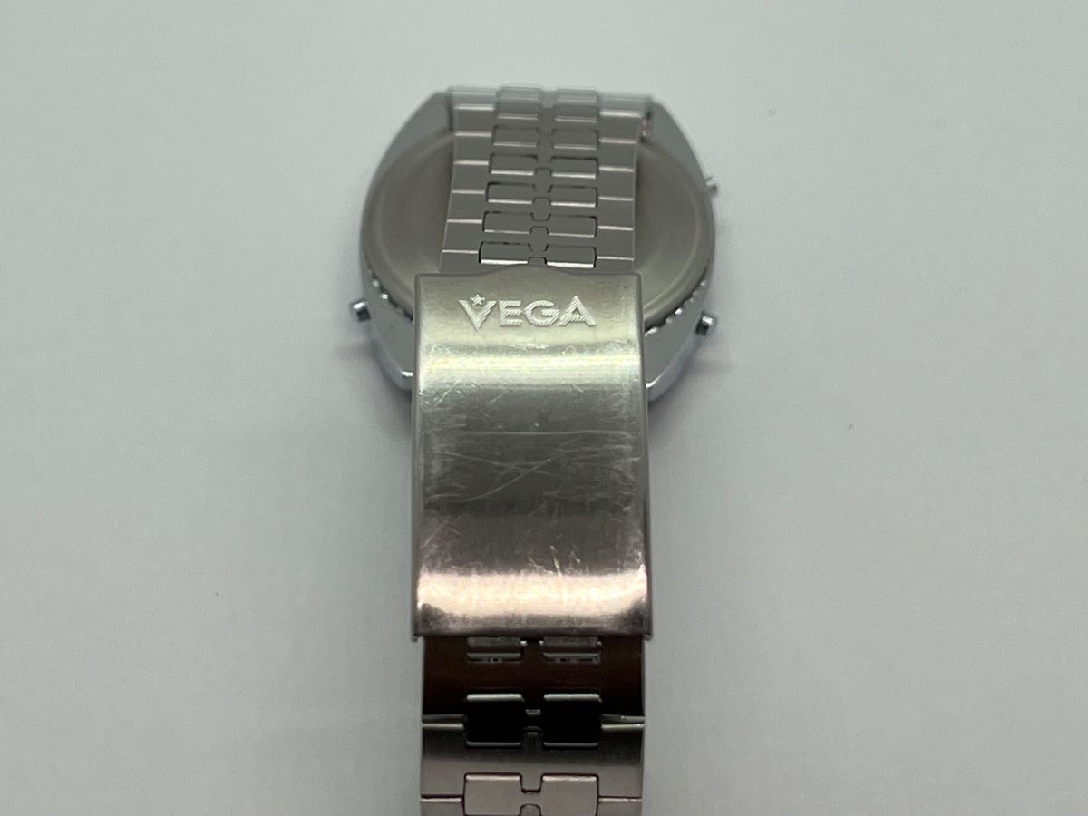 CITIZEN VEGA ベガ CHRONOGRAPH DUAL TIME デジタル腕時計 CITIZEN VEGA ベガ CHRONOGRAPH DUAL TIME デジタル腕時計
