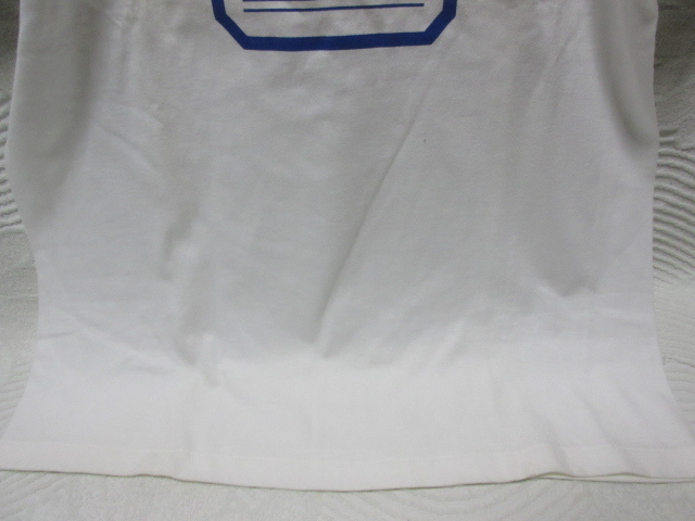 即決 USA ビンテージ デッドストック UFO JEANS No.1 Tシャツ L アメリカ製 バックプリント 未使用 ラージ 綿100％ N.Y ユーフォージーンズ_畳みジワもあります