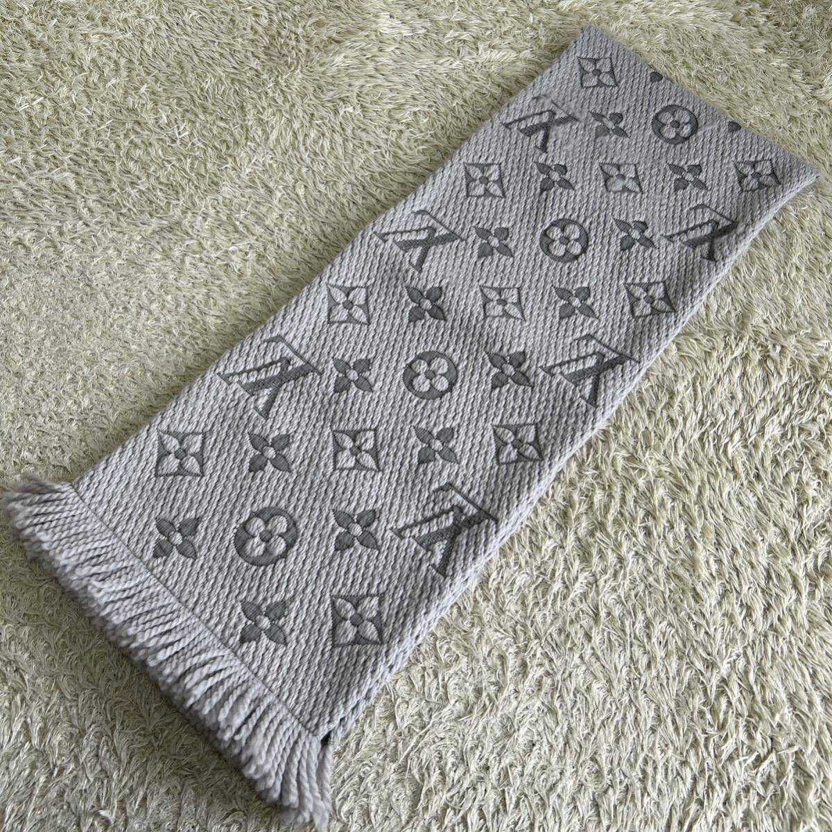 極美品 ルイヴィトン LOUIS VUITTON エシャルプ ロゴマニア モノグラム マフラー ストール シルク 絹 ウール グレー イタリア製_画像3