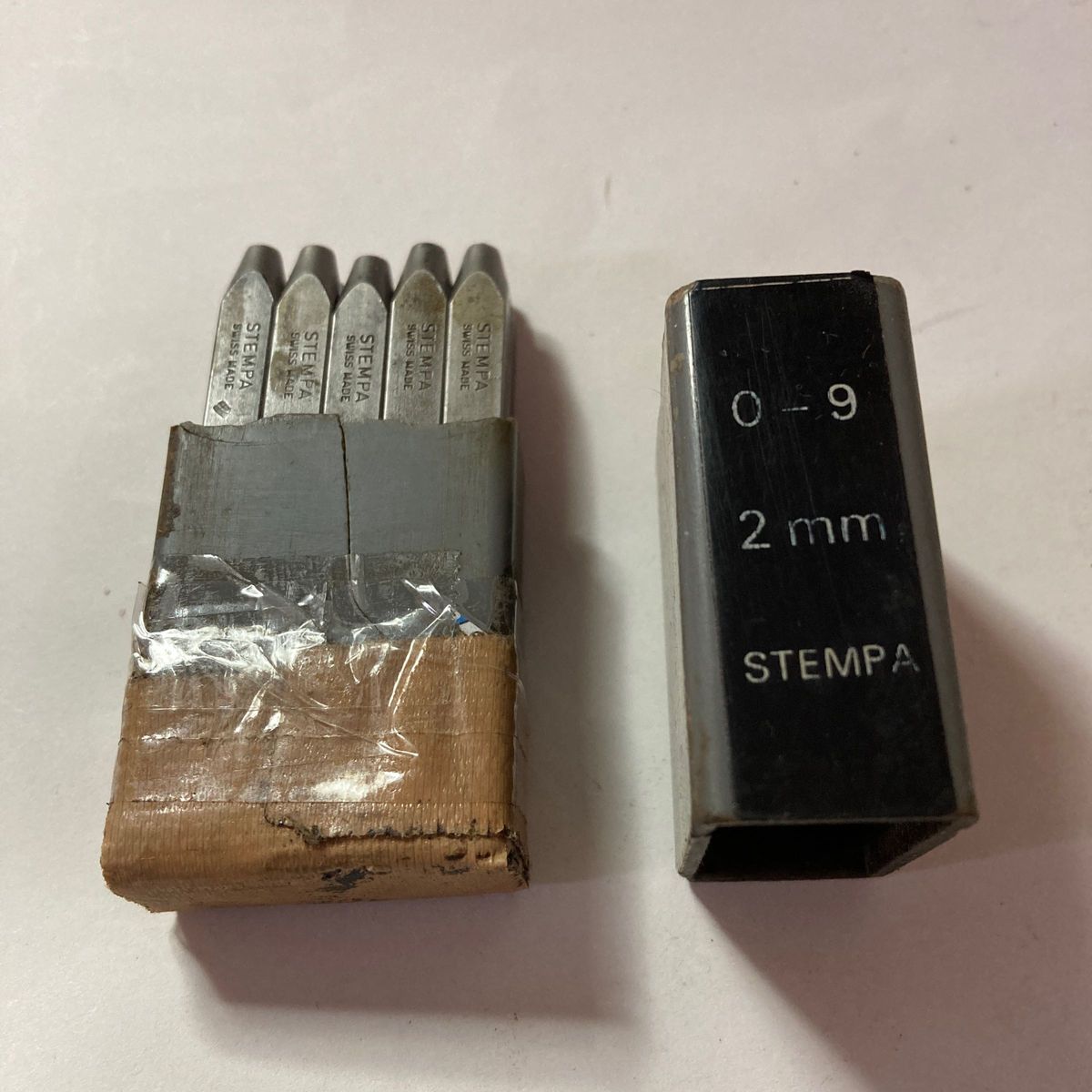 スイスSTEMPA 数字刻印 2mm 0〜9 セット|Yahoo!フリマ(旧 スイスSTEMPA 数字刻印 2mm 0〜9 セット|Yahoo!フリマ(旧