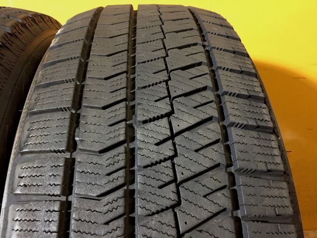 ★☆BS　ブリヂストン　BLIZZAK VRX2　225/60R17　2本　2022年製☆★_画像2