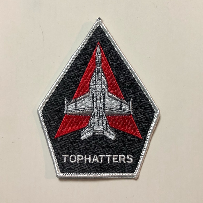米海軍 VFA-14 "TOPHATTERS" 航空機パッチ (五角形・F/A-18・白ボーダー)_画像1