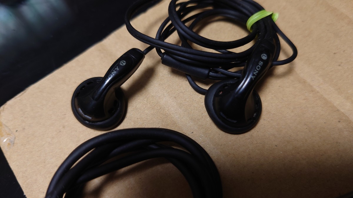 SONY WALKMAN WM-FX855用リモコン RM-WMF655/イヤホンMDR-E741 SONY WALKMAN WM-FX855用リモコン RM-WMF655/イヤホンMDR-E741