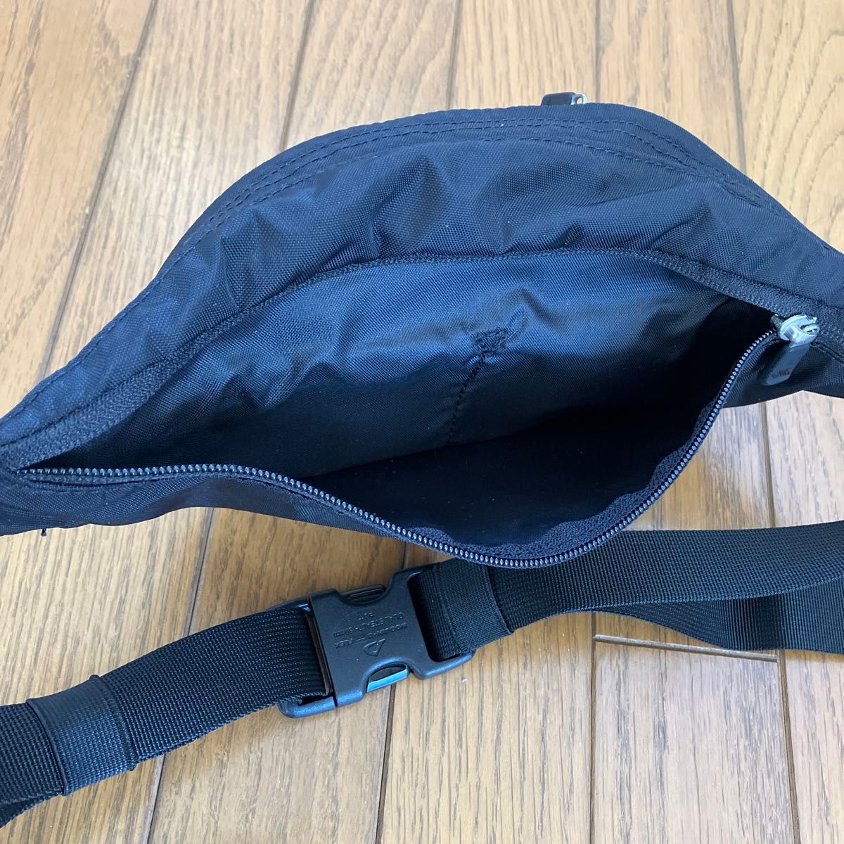 《中古》Granule グラニュール ボディバッグ THE NORTH FACE ノースフェイス