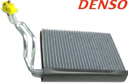 【M’s】 E81 E82 E87 E88 BMW 1シリーズ 2004-2011 純正OEM エバポレーター DENSO 純正同等品 OEM パーツ 部品 6411-9179-803 64119179803_画像1