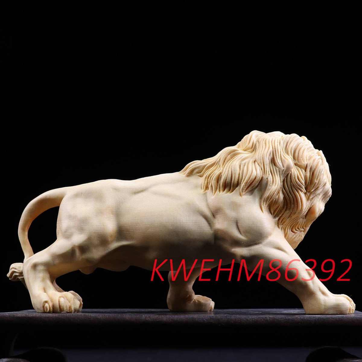 緑起物 万獣の王 獅子 置物 木彫り 精彫造像 美術工芸品 獅子吼 一刀彫り _画像6