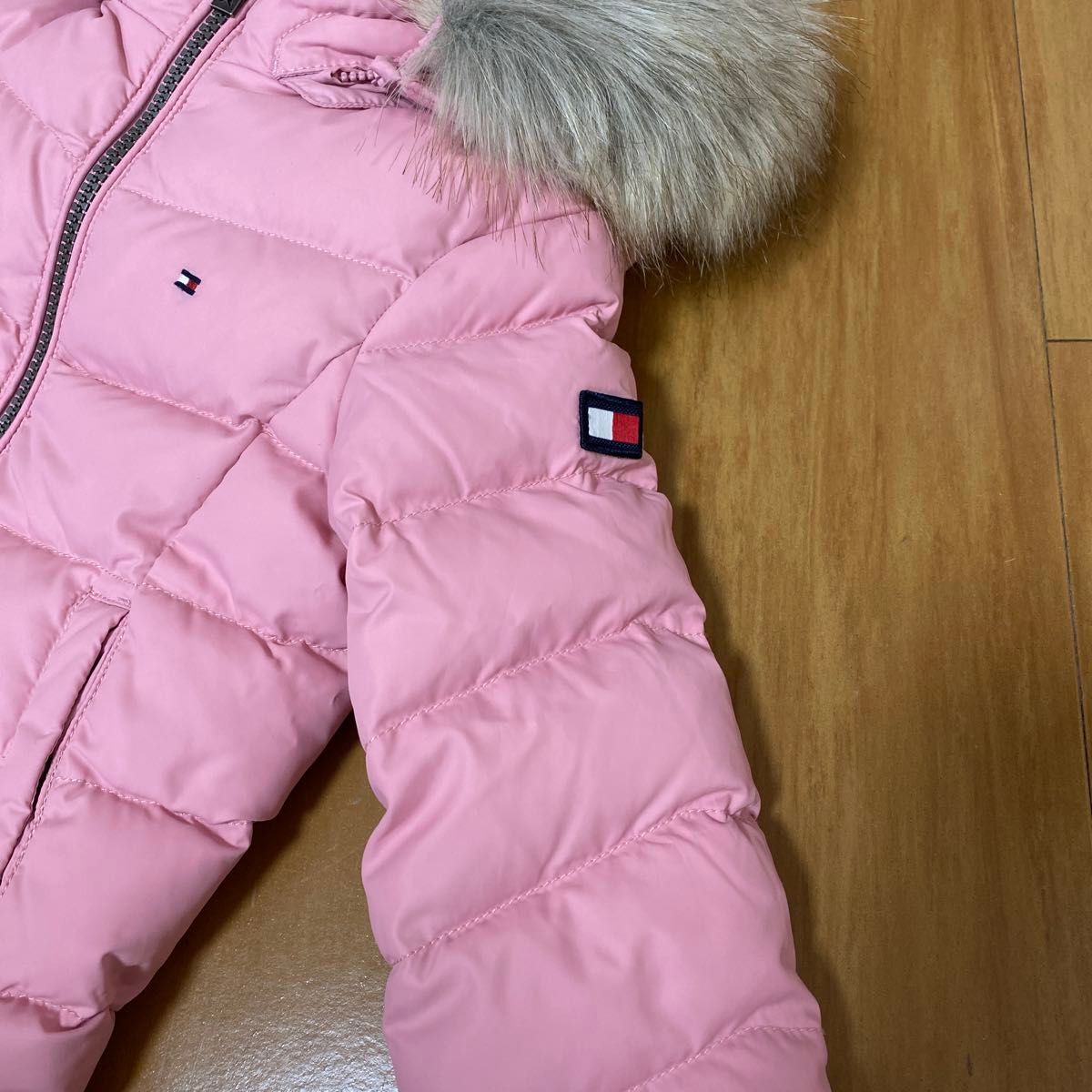 トミーヒルフィガー　TOMMY HILFIGER 女の子 ジャンパー　ダウン　92