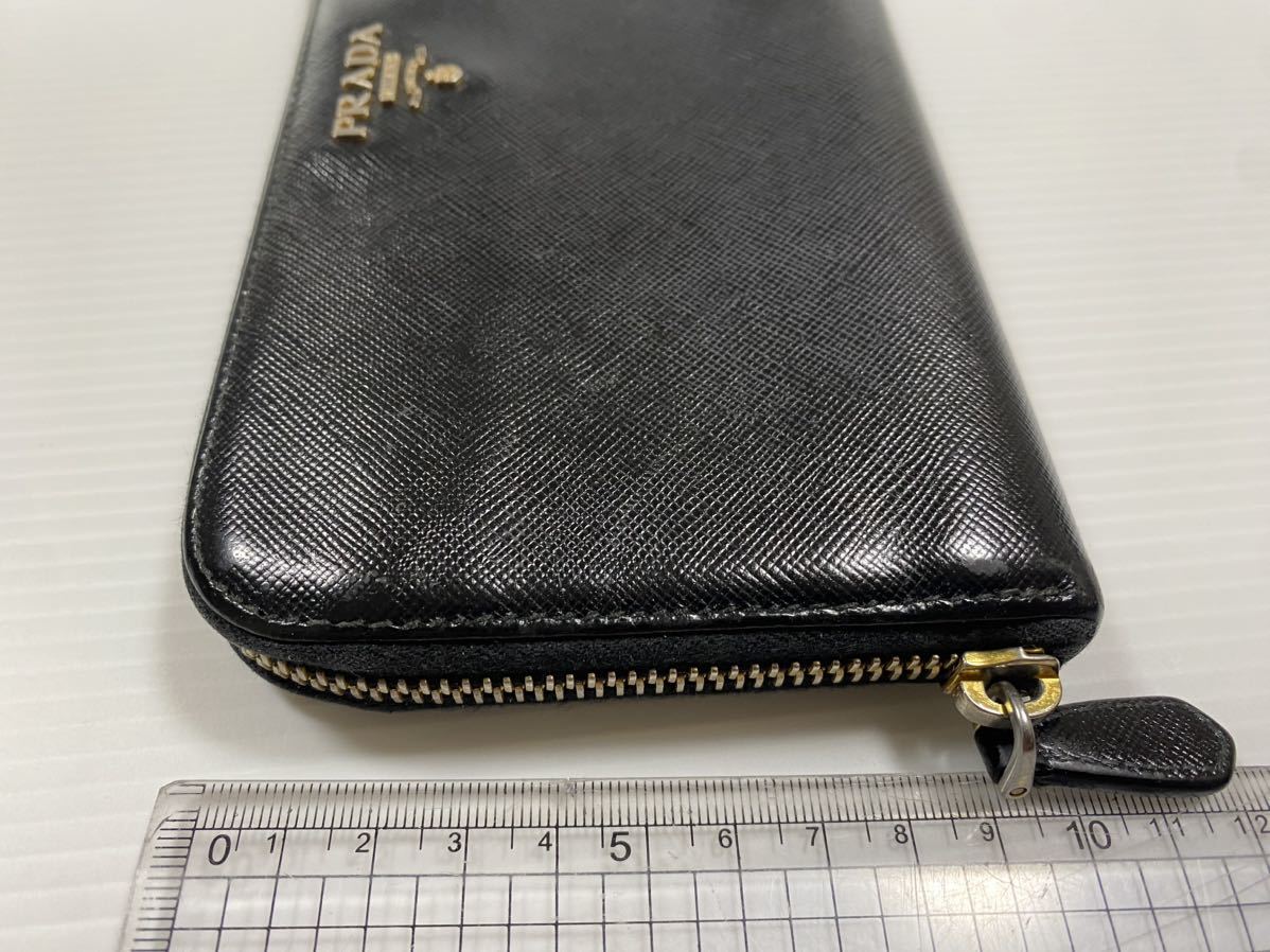 プラダ 財布 長財布　PRADA ラウンドファスナー　ラウンドジップ　中古　美品　グッズ　ウォレット レザー　革　イタリア製_画像9