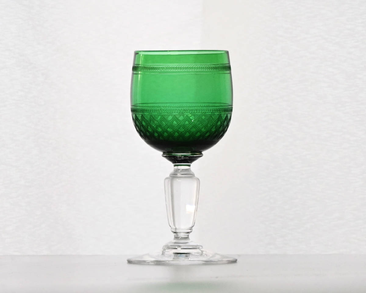 1778-1　ワイングラス　リキュールグラス　緑ガラス　エッチング細工　1930年代　ヨーロッパ　アンティーク