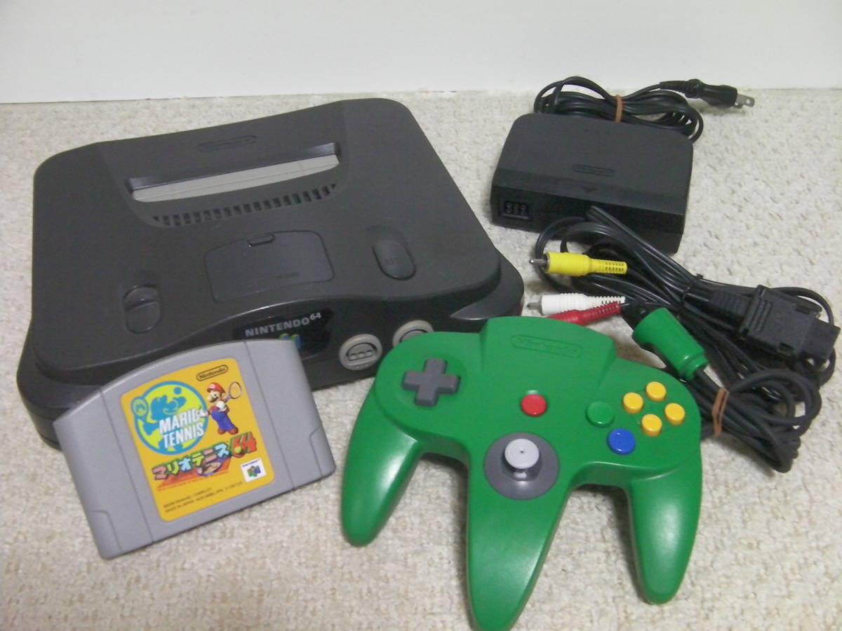 ■■ 即決!! N64 ニンテンドウ64本体（コントローラー・ACアダプター・AVケーブル・ソフト）／ニンテンドウ64 NINTENDO64 ■■_画像1