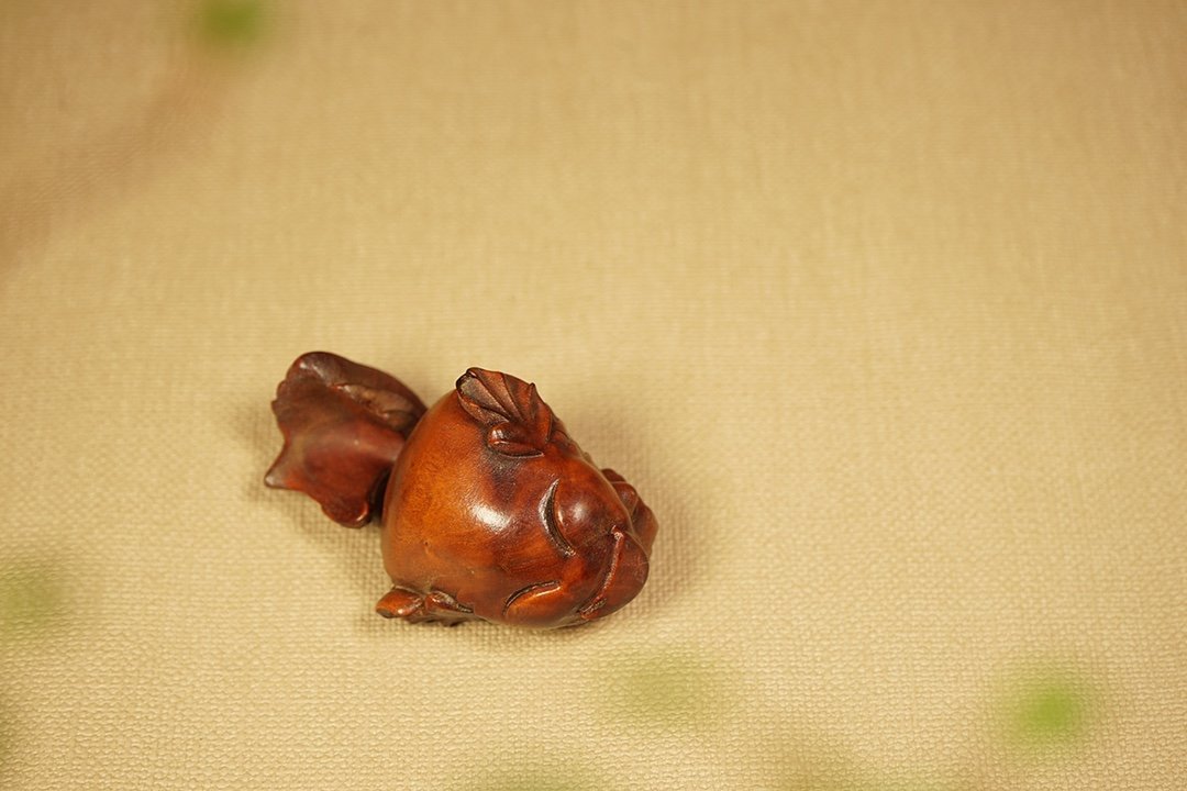 ◆古風堂◆中国・時代物 彫刻 木製 金魚 置物 美術 古董品 古賞物 古玩 收藏_画像9