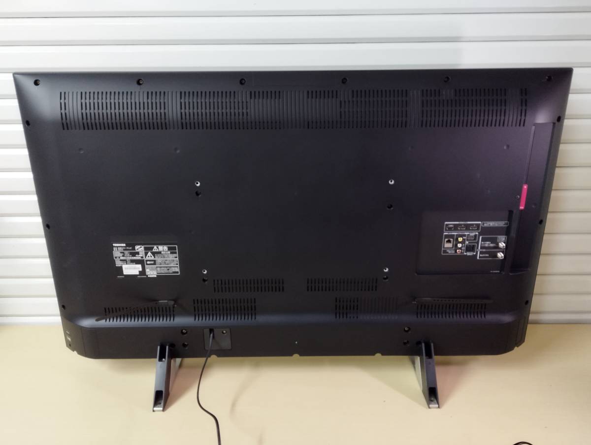 動作美品　TOSHIBA REGZA 49V型液晶カラーテレビ 49J10 15年製 リモコン・B-CAS付_画像2