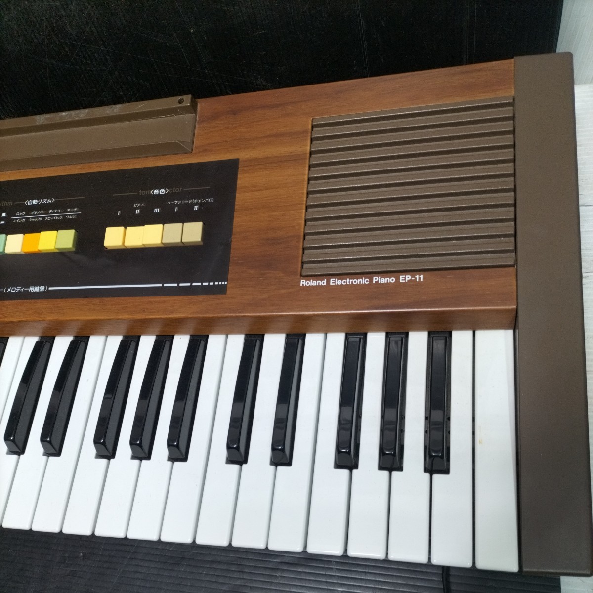 ジャンク　Roland Piano Plus11 EP-11 Electronic ローランド 電子ピアノ 鍵盤キーボード　通電確認_画像4