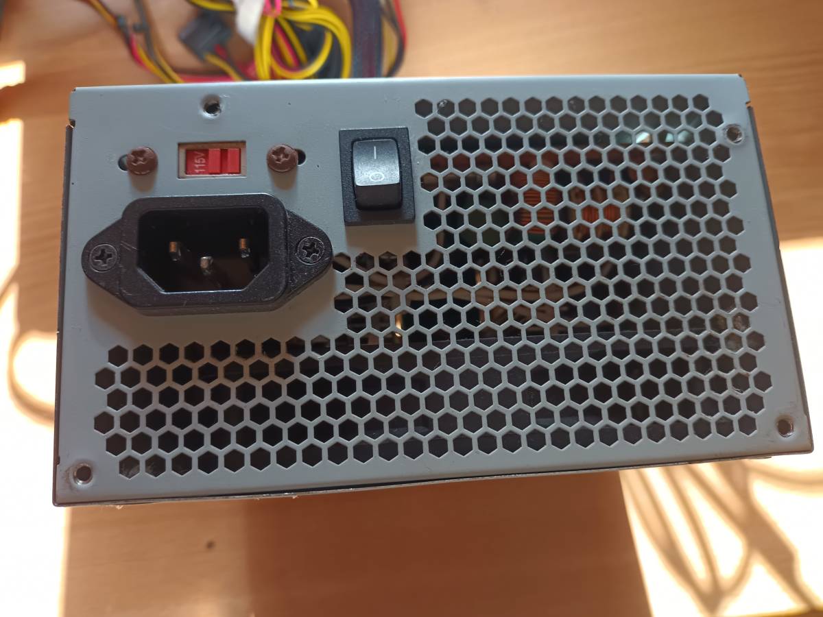 Top Silent ATX-400 JSP 400W ATX電源_画像2