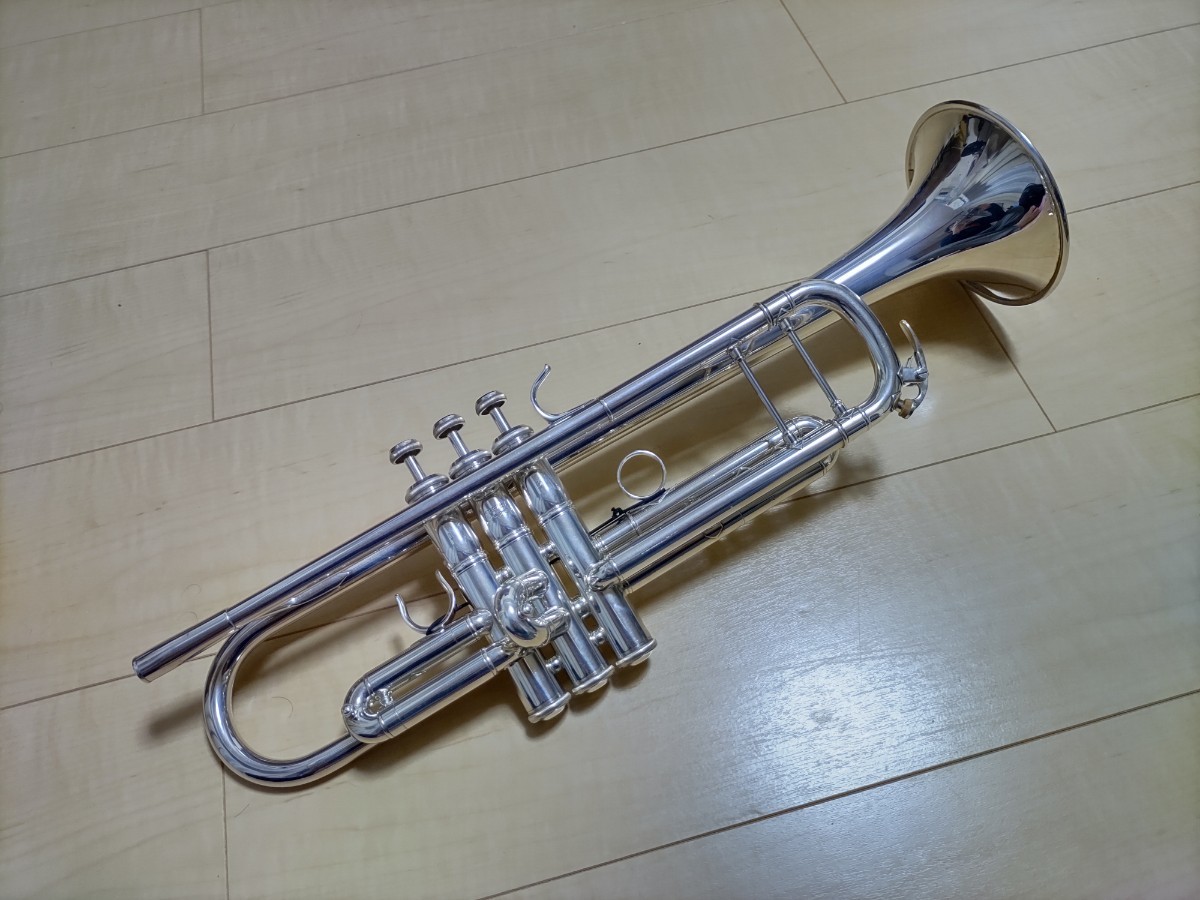 ヤマハ YTR 9335V アレン・ヴィズッティ モデル YAMAHA トランペット_画像1