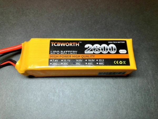 新品◆ TCB 2600mAh 4セル 14.8V 35C-70C リポ バッテリー XT60_画像1