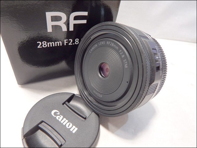 美品 Canon/キャノン◆RF28mm F2.8 STM/パンケーキレンズ◆単焦点レンズ フルサイズ対応 小型 高画質モデル_画像1