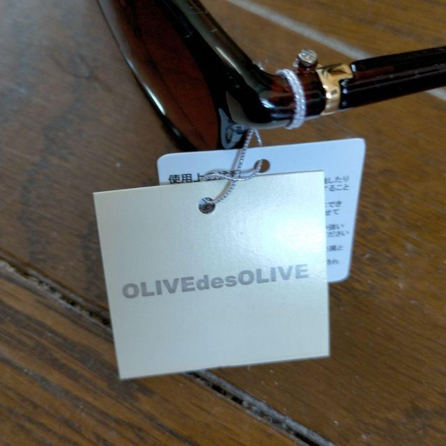 OLIVE des OLIVE　　サングラス　OD8038-2　新品_画像3