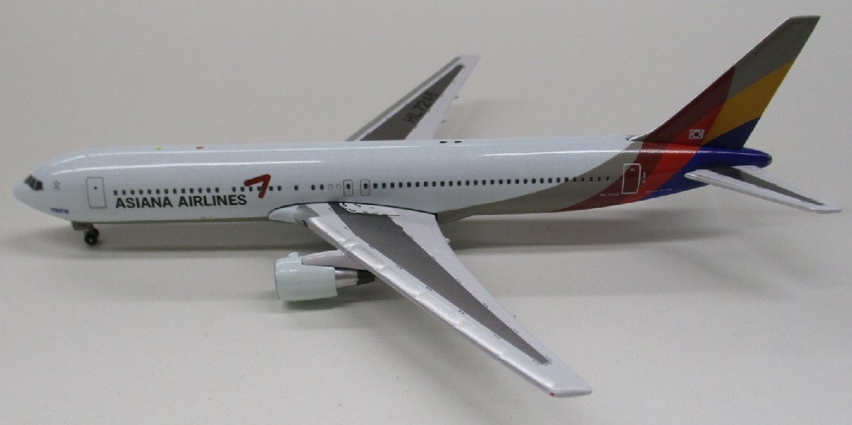 エアロクラシックス 1/400 B767-300 アシアナ航空 HL7248 [AC70714]【C】krt110612_画像3