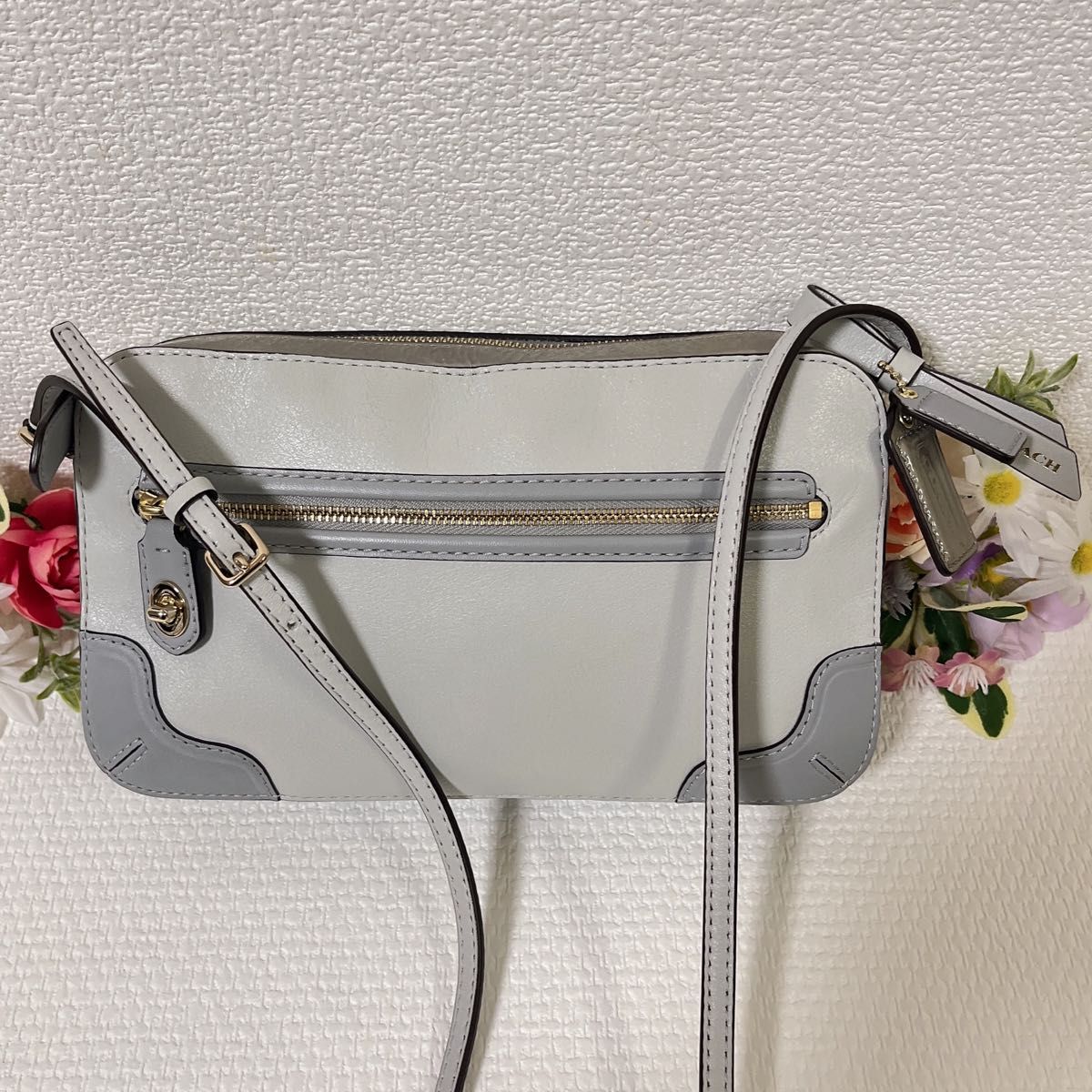 【タイムセール！美品】COACH コーチ ショルダーバッグ レザー パテント ポピー カラーブロック ターンロック 斜め掛け