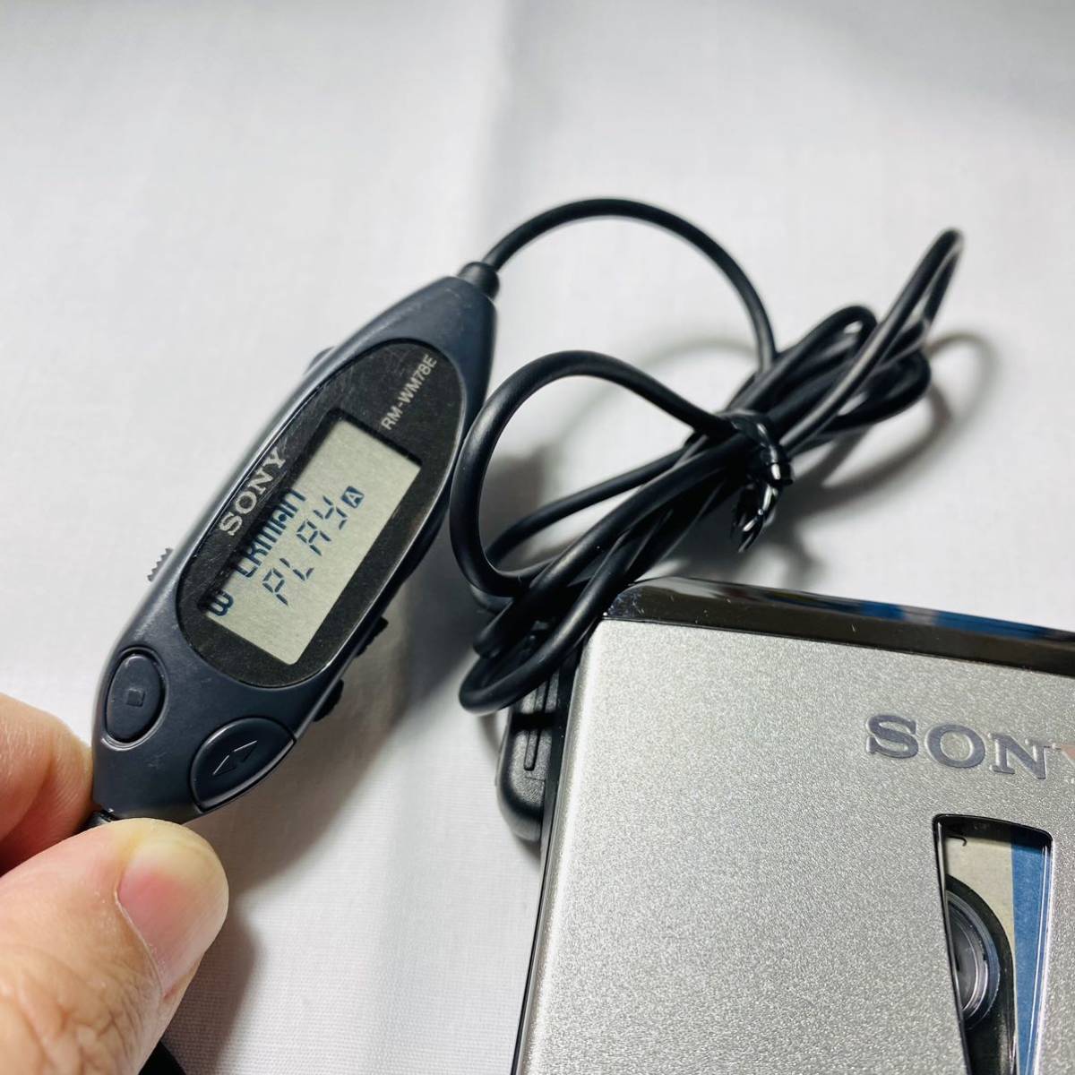 美品】SONY ソニー 15周年記念モデル WALKMAN カセット 美品】SONY ソニー 15周年記念モデル WALKMAN カセット