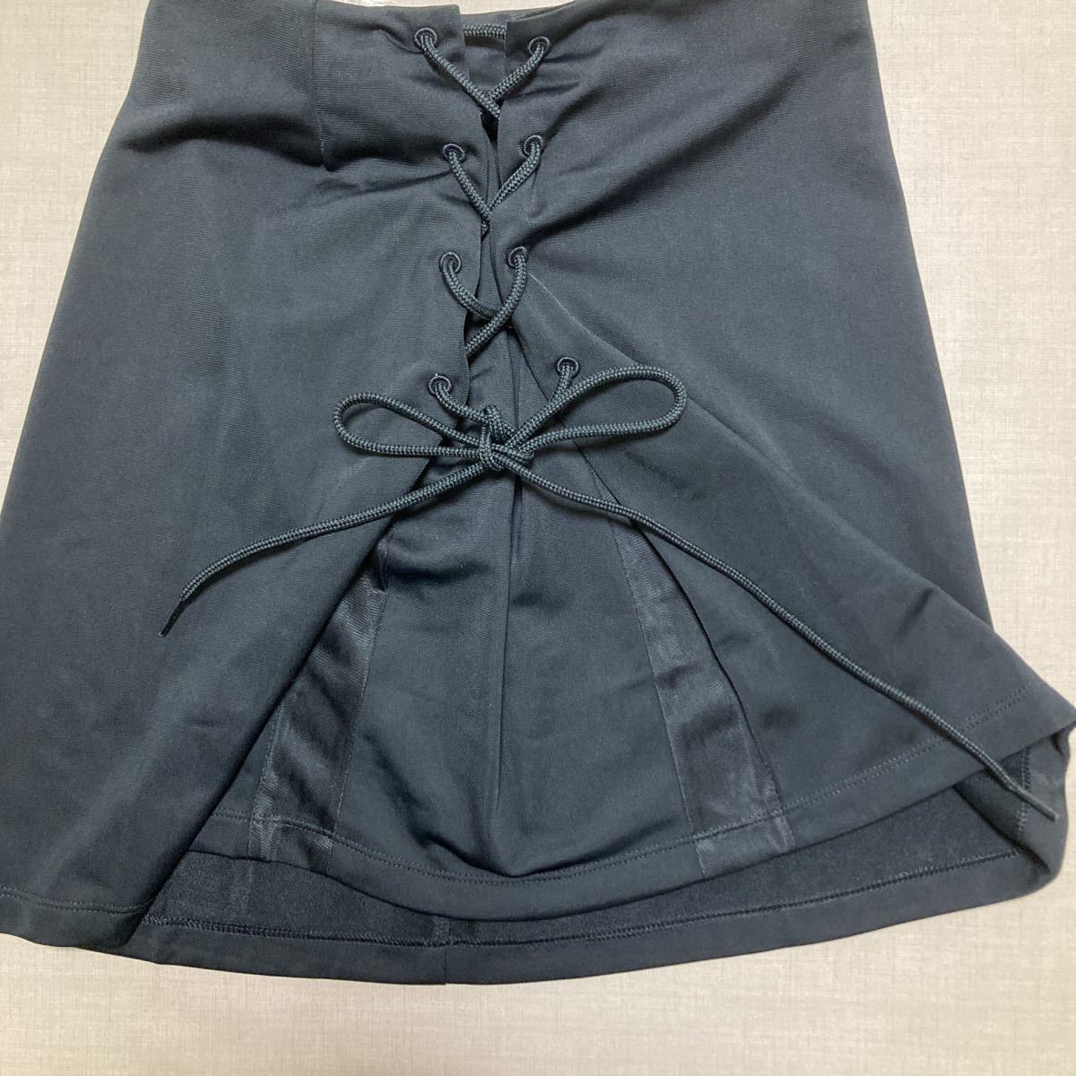 新品・未使用　adidas スカート ◆ L ◆ JKY65 ブラック アディダス_画像5