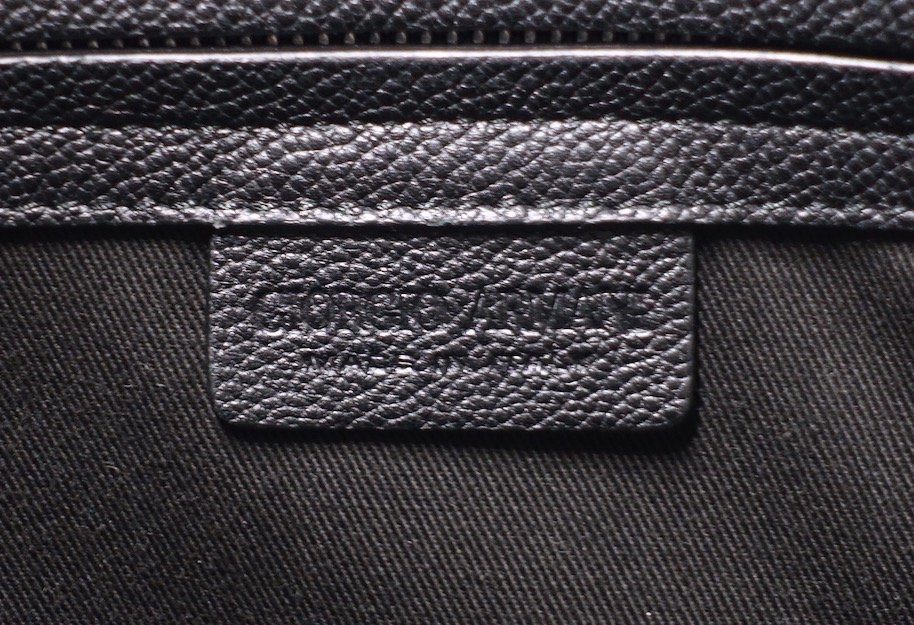 極美品 GIORGIO ARMANI ジョルジオアルマーニ エンボスロゴ ラージ トートバッグ グレインレザー メンズ ビジネス ブリーフケース 書類鞄の画像9