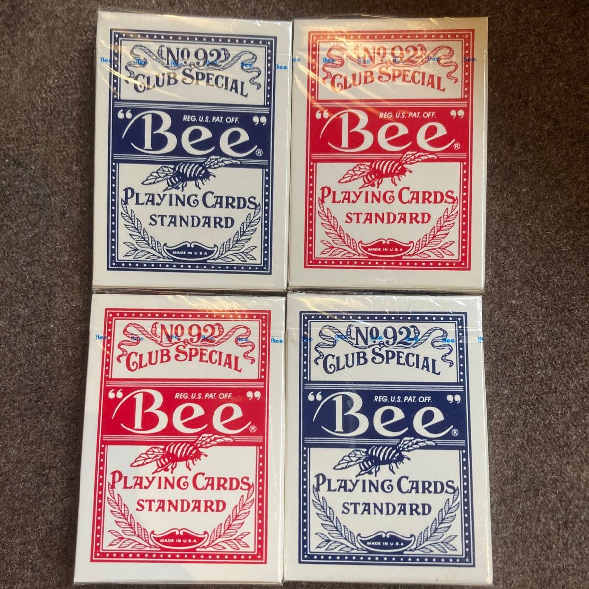 未開封] 4箱 トランプ Bee カジノ CARDS ビー ポーカー マジック