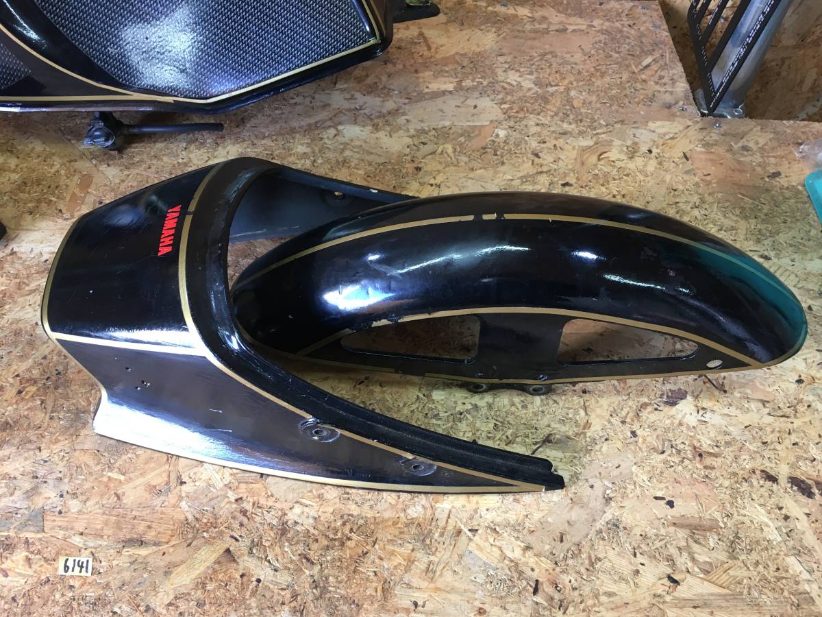 RZ250 RZ350 純正 外装 タンク サイドカバー テールカウル RZ250 RZ350 純正 外装 タンク サイドカバー テールカウル