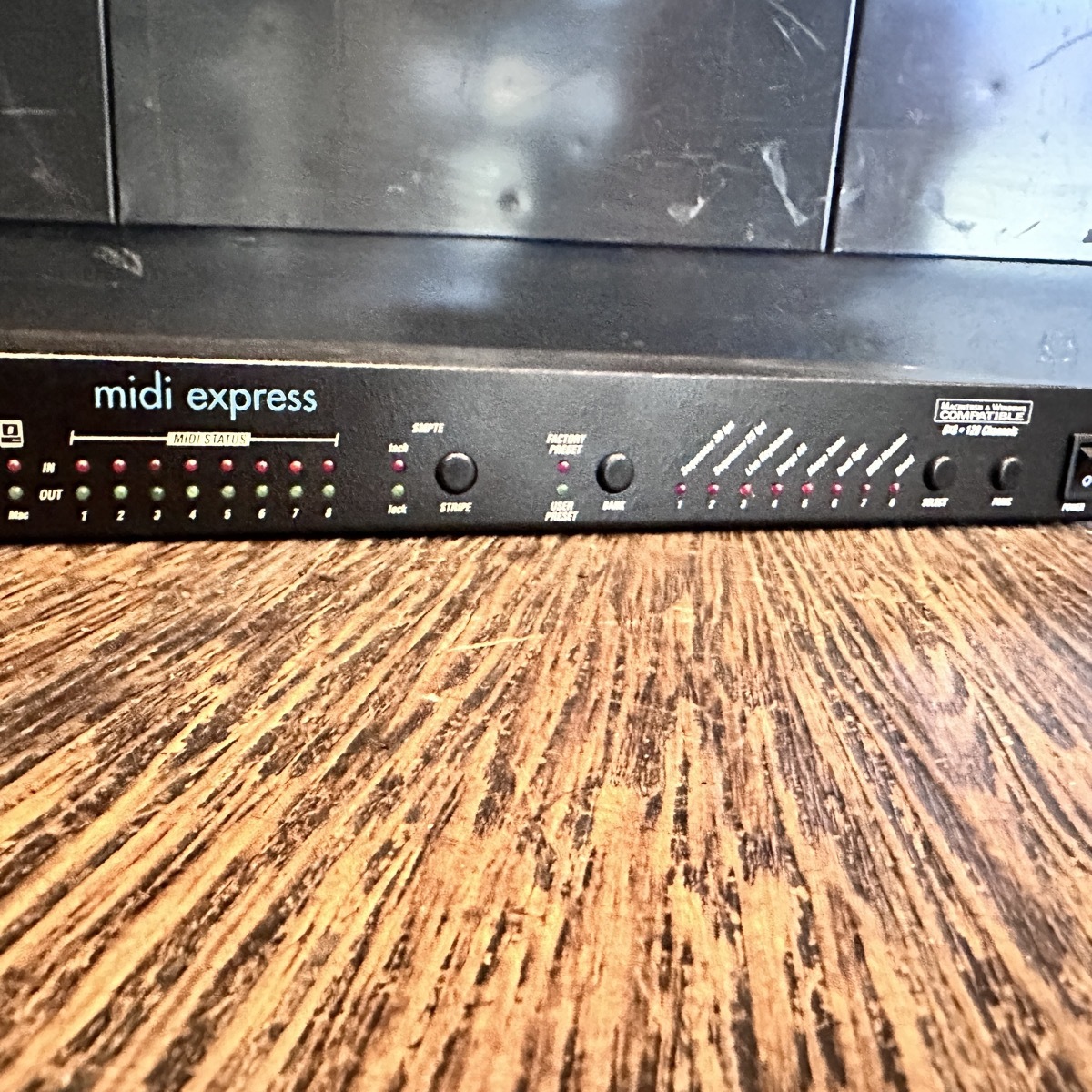 MOTU MIDI express XT Audio Interface モツ オーディオインターフェイス -z751_画像4